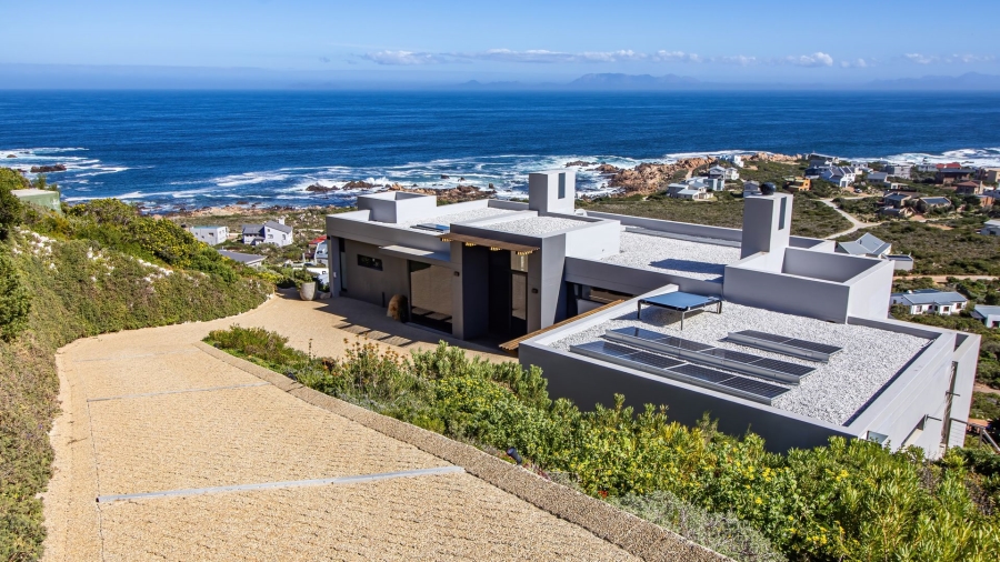3 Bedroom Property for Sale in Rooi Els Western Cape